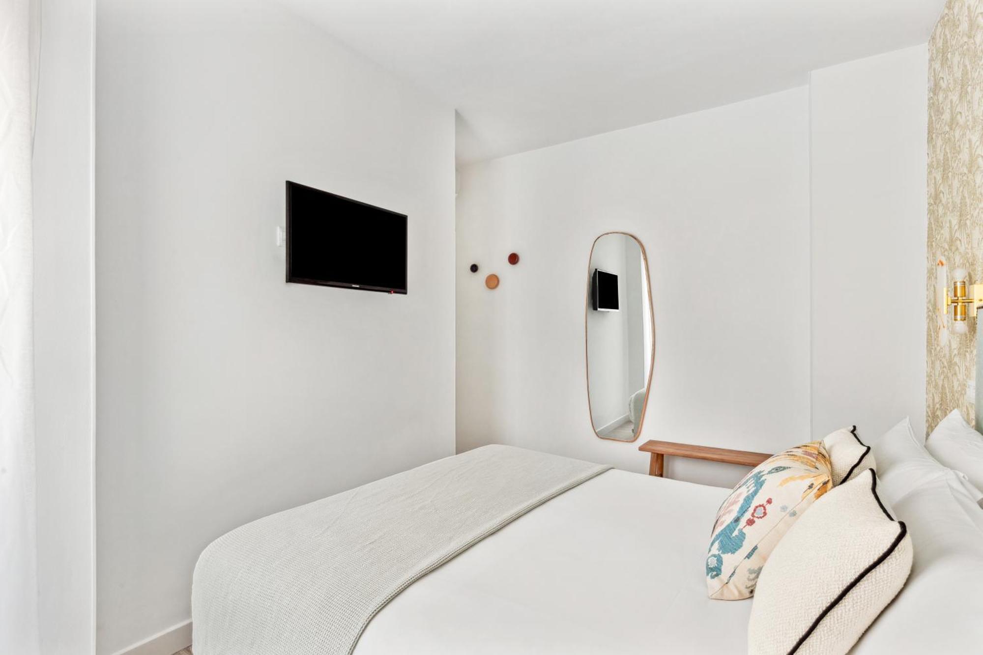 Epidemia & Quite Bedrooms By Ele Apartments مالقة المظهر الخارجي الصورة